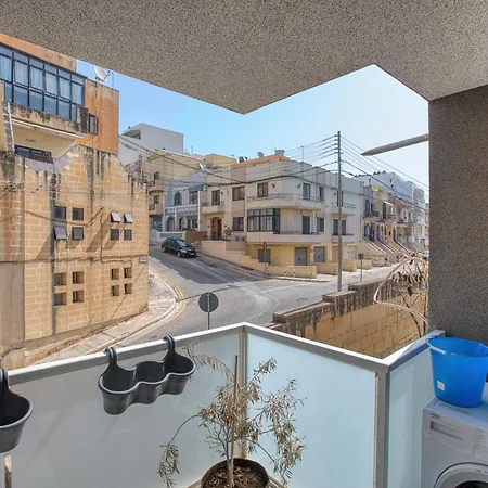 公寓 3-bedroom With Lift And Balcony, *