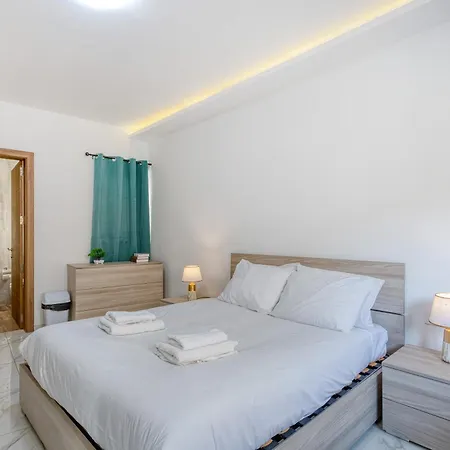 3-bedroom With Lift And Balcony, *