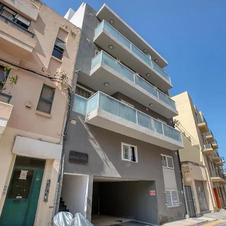 3-bedroom With Lift And Balcony, 아파트